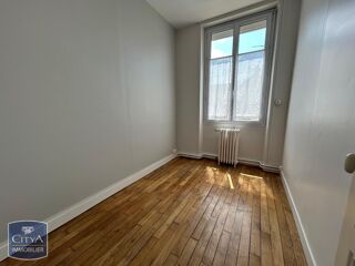  Appartement à louer 3 pièces 51 m²
