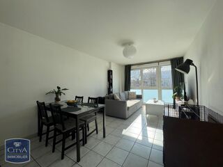  Appartement à louer 2 pièces 46 m²