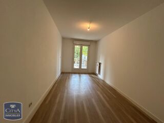 location Appartement - 3 pièce(s) - 77 m² Chantilly (60500)