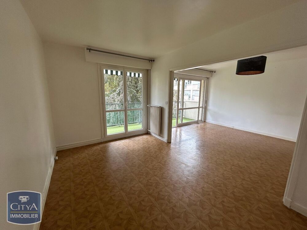 location Appartement - 4 pièce(s) - 76 m² Évry (91000)