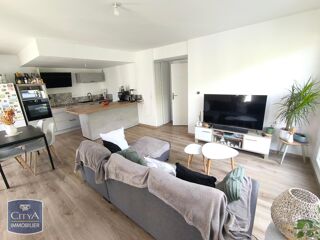  Appartement à louer 3 pièces 67 m²