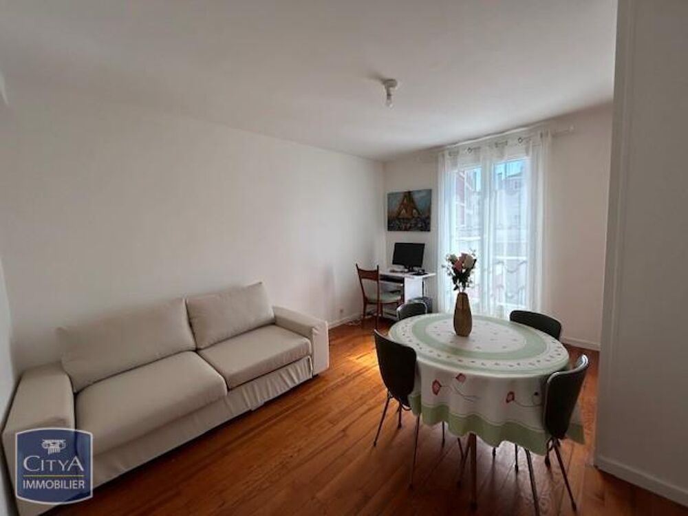 EXCLUSIVITÉ - APPARTEMENT 3 PIÈCES AVEC BALCON - ROYAN C....