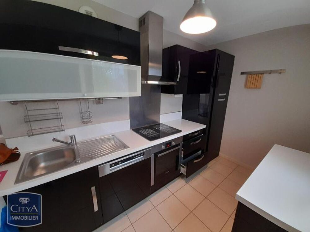 À LOUER : Appartement T3 situé à Hénin-Beaumont, dans le....