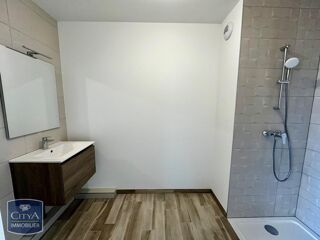  Appartement à louer 2 pièces 41 m²