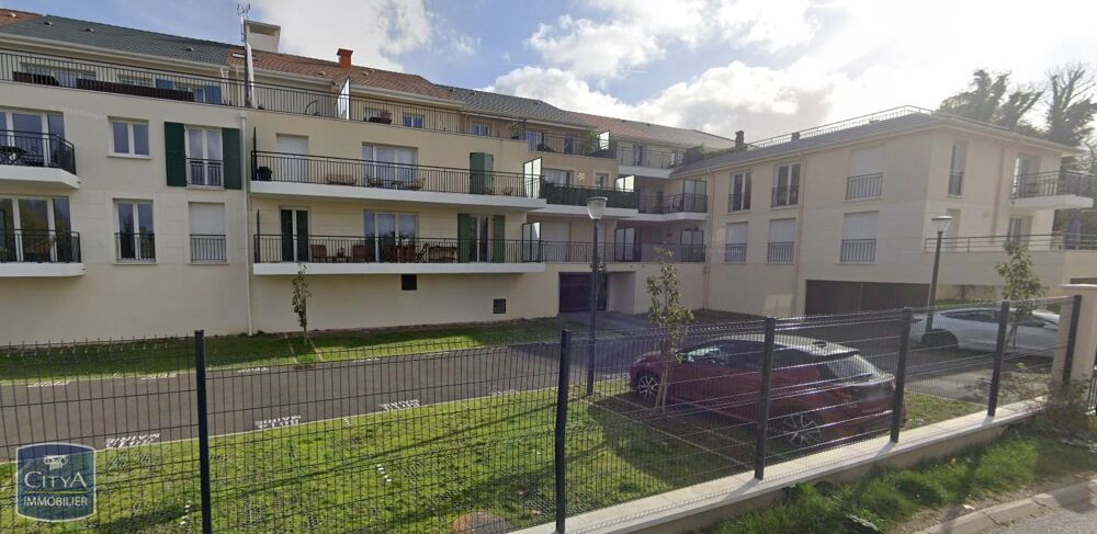 location Parking / Garage Nemours (77140)