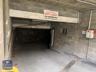  Parking / Garage � louer 