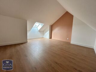  Appartement à louer 3 pièces 56 m²