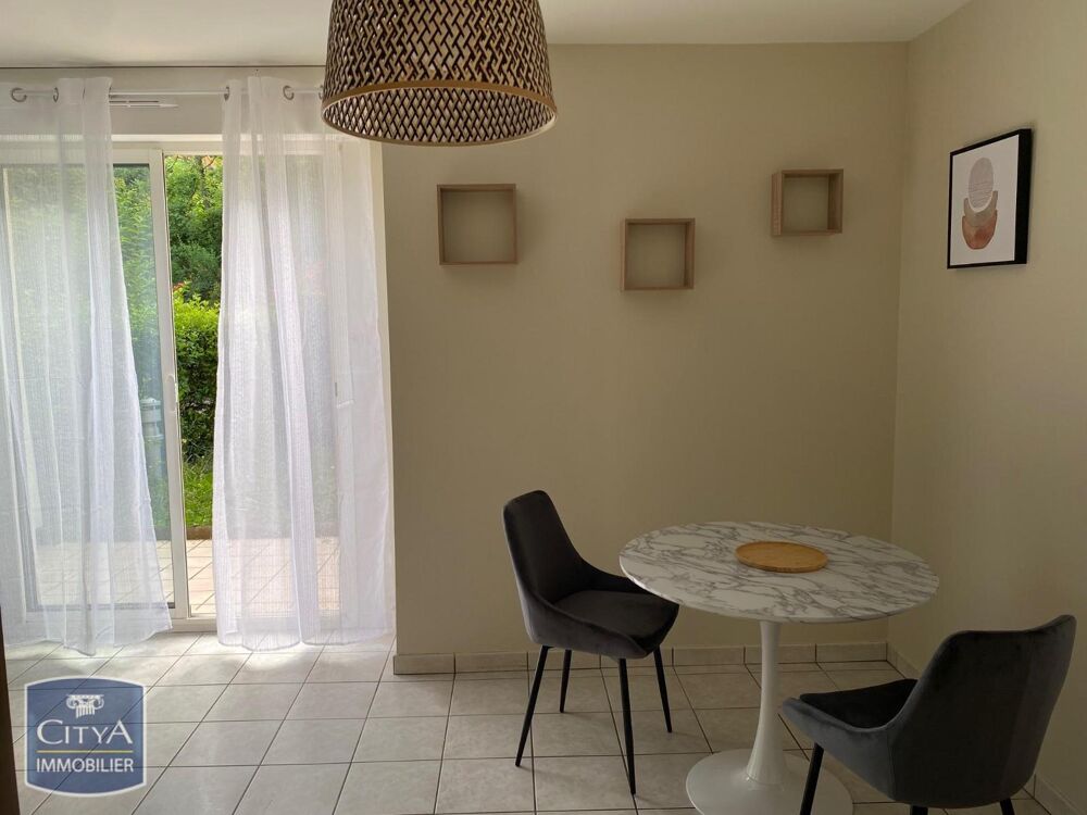 location Appartement - 1 pièce(s) - 31 m² Jacob-Bellecombette (73000)