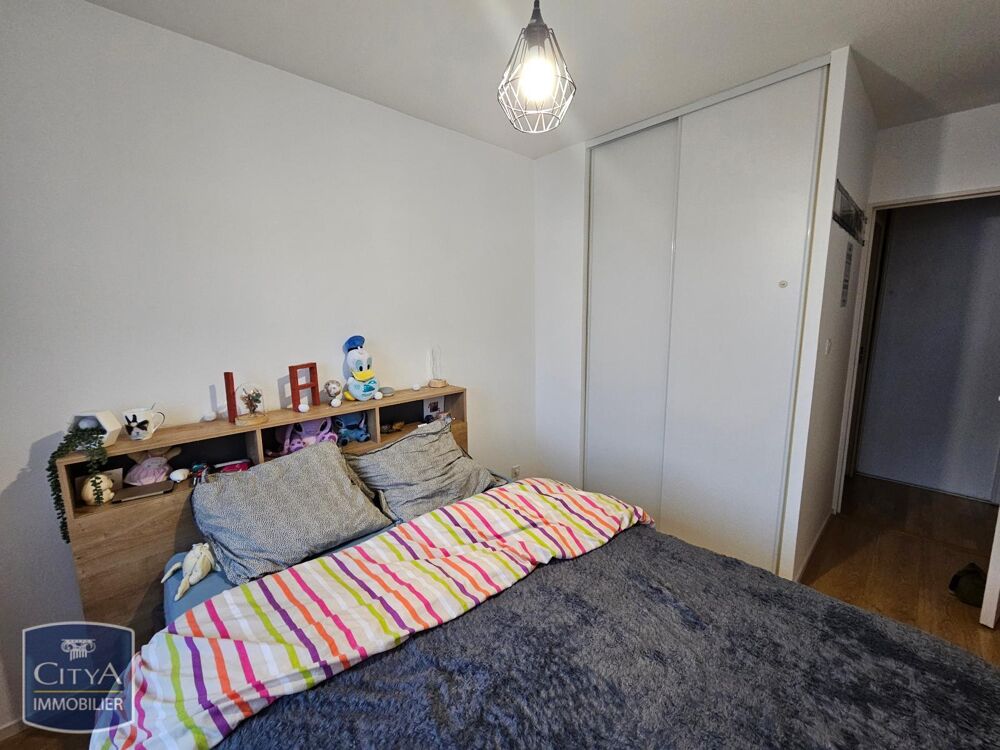 APPARTEMENT 3 PIECES 63 M² - PARKING ET BALCON Libre le ....