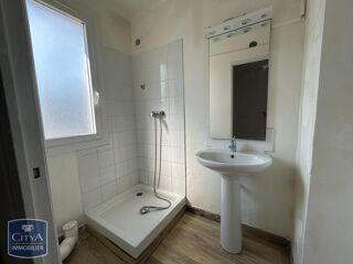  Appartement à louer 3 pièces 46 m²
