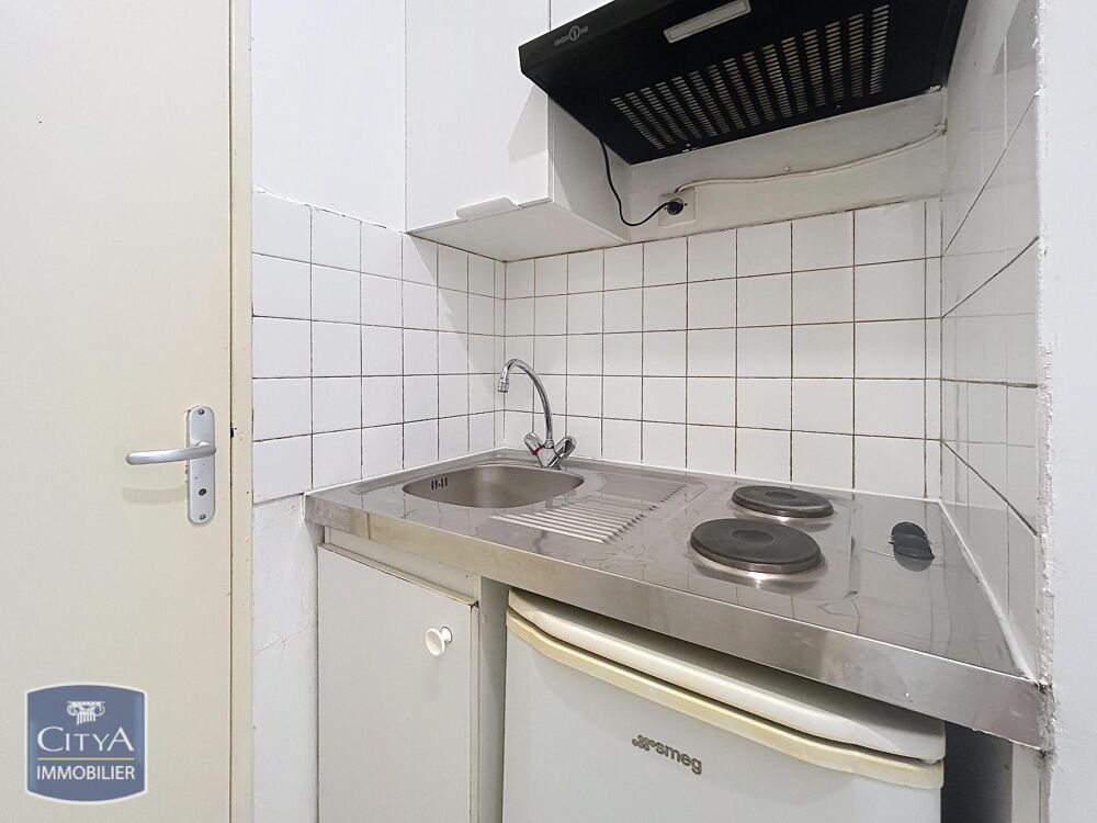 location Appartement - 1 pièce(s) - 23 m² Nîmes (30000)