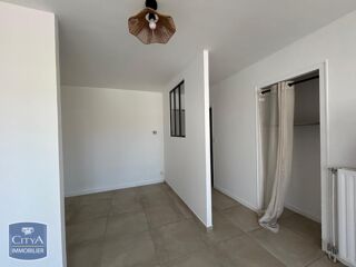  Appartement à louer 1 pièce 31 m²