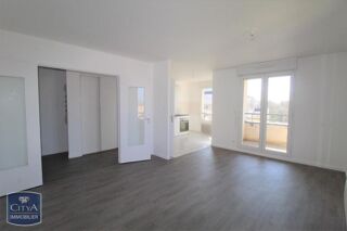 location Appartement - 3 pièce(s) - 63 m² Lucé (28110)