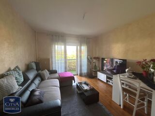  Appartement à louer 3 pièces 65 m²