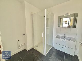  Appartement à louer 2 pièces 36 m²