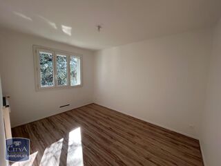  Appartement à louer 2 pièces 42 m²