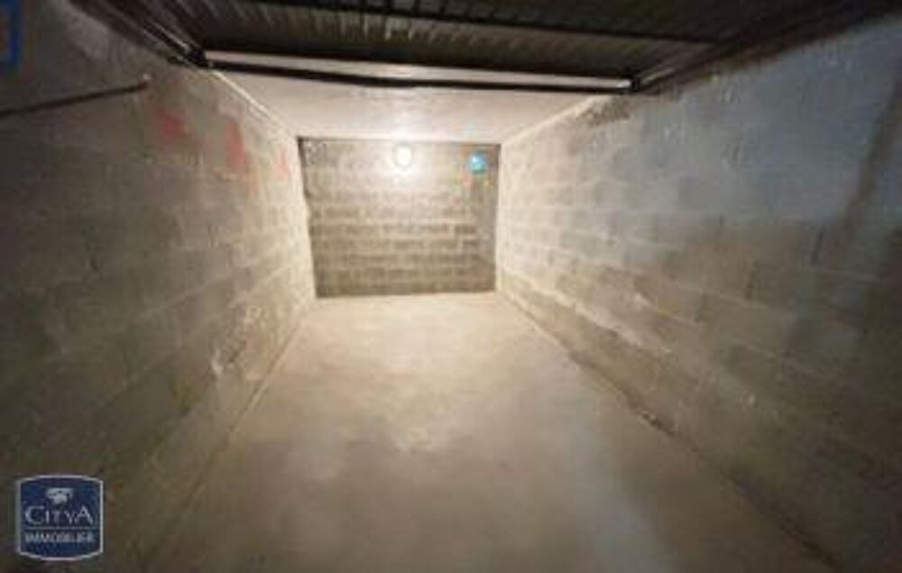 location Parking / Garage Avignon (84000)
