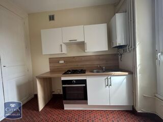  Appartement à louer 4 pièces 77 m²