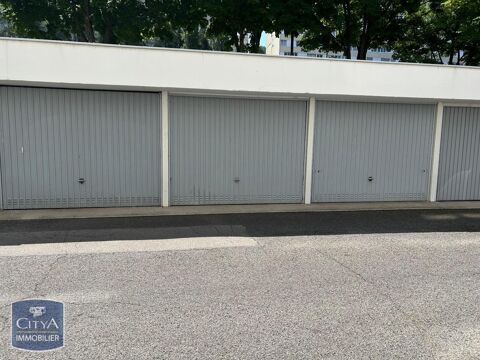  Parking / Garage � louer 