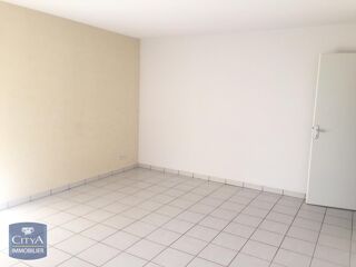  Appartement à louer 3 pièces 63 m²