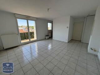  Appartement à louer 2 pièces 46 m²