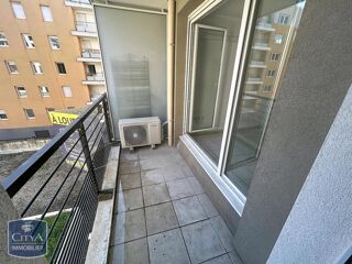  Appartement à louer 2 pièces 33 m²