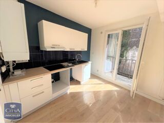  Appartement à louer 3 pièces 56 m²