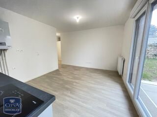  Appartement à louer 3 pièces 56 m²