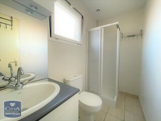  Appartement à louer 2 pièces 31 m²