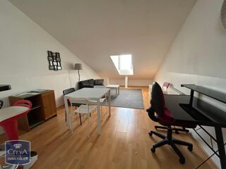  Appartement à louer 2 pièces 32 m²