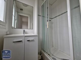  Appartement à louer 2 pièces 41 m²
