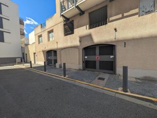  Parking / Garage � louer 15 m�