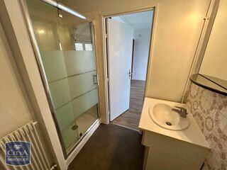  Appartement à louer 1 pièce 26 m²