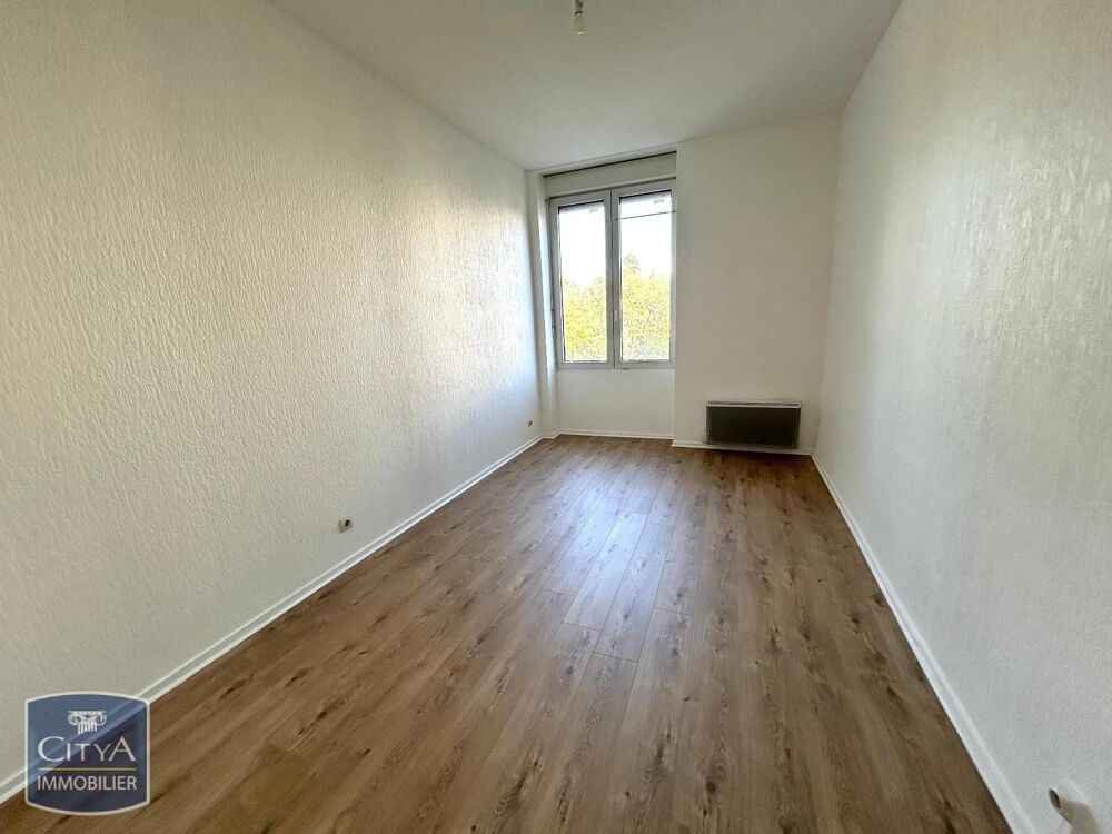 location Appartement - 2 pièce(s) - 38 m² Saint-Priest-en-Jarez (42270)