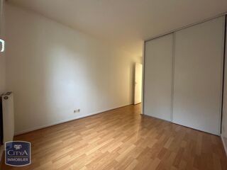  Appartement à louer 2 pièces 45 m²