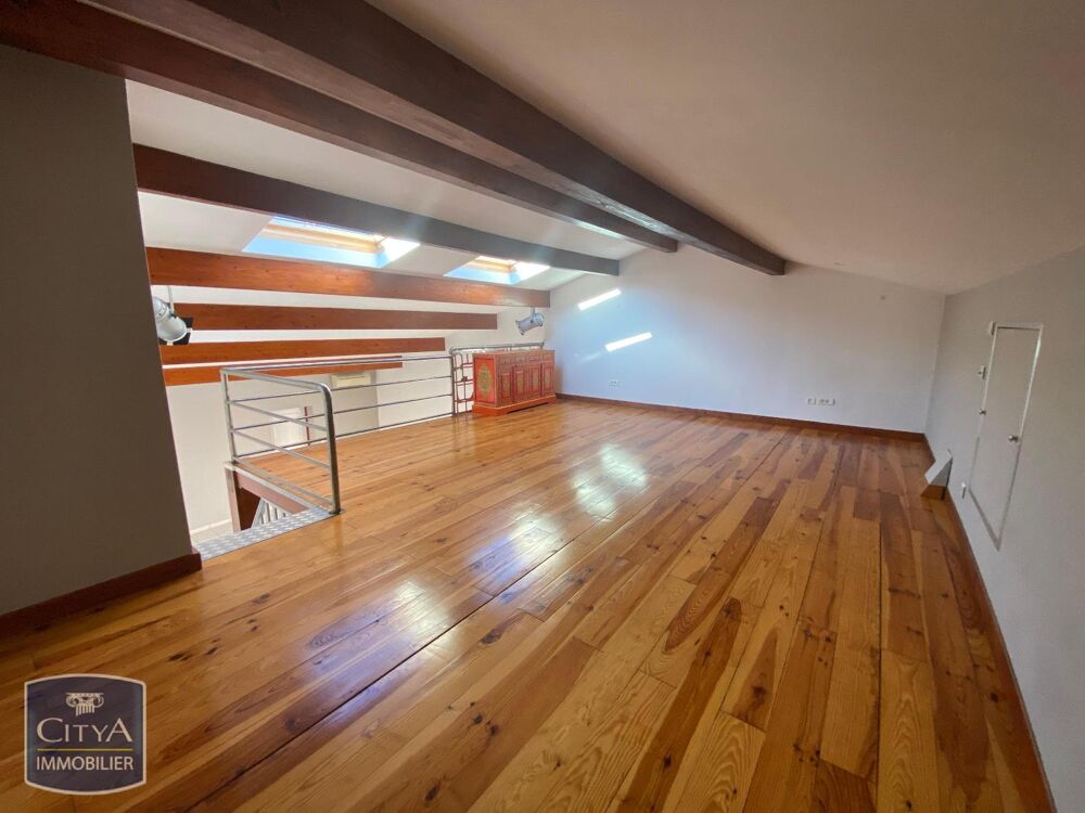 À LOUER : Maison T3 située à Mérignac. Ce bien immobilie....