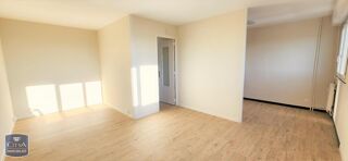  Appartement à louer 1 pièce 32 m²