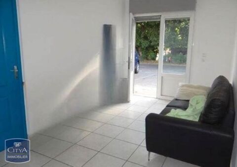 À louer - Local professionnel de 13 m² à Ravine des C... 500 97432 Ravine des cabris