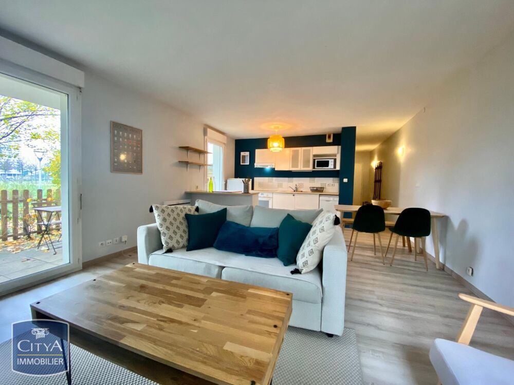 À LOUER : Appartement rénové T2 situé à Tours, dans le q....
