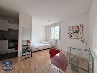  Appartement à louer 1 pièce 24 m²