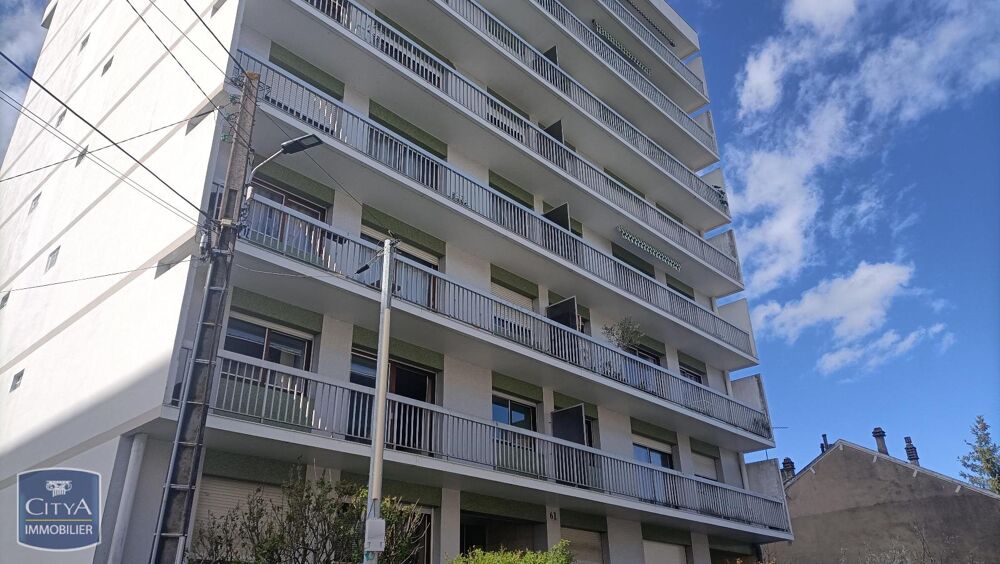 location Appartement - 2 pièce(s) - 60 m² Châteauroux (36000)