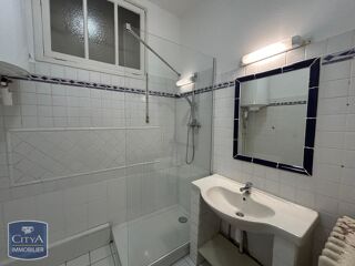  Appartement à louer 3 pièces 70 m²