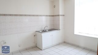  Appartement à louer 3 pièces 87 m²