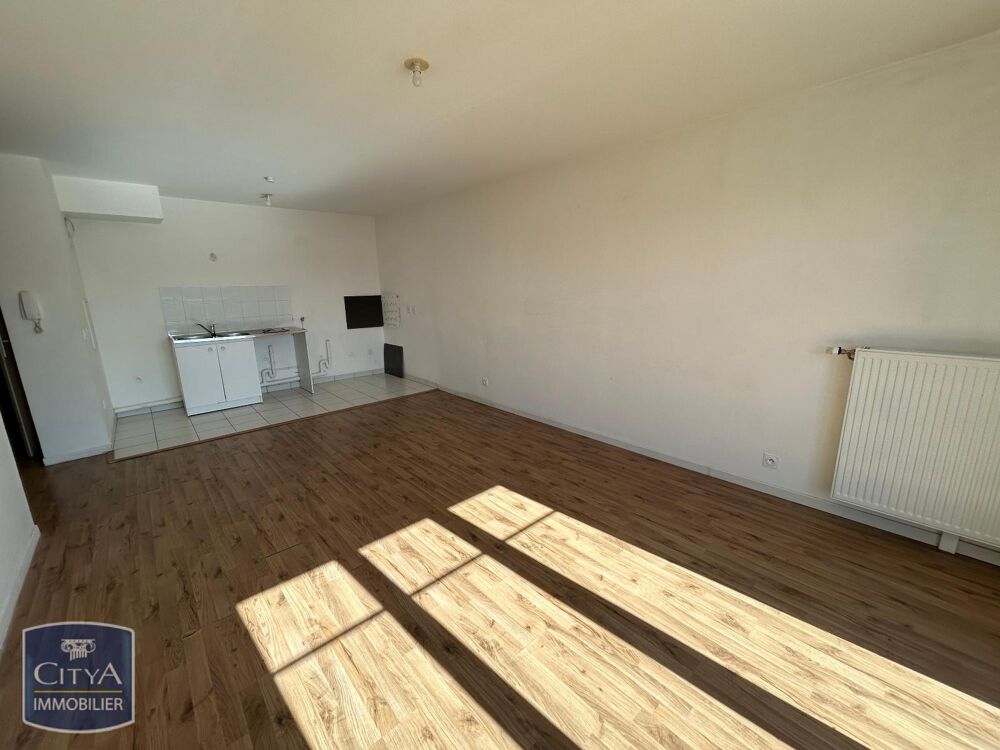location Appartement - 3 pièce(s) - 61 m² Évreux (27000)
