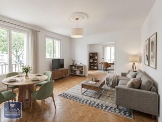  Appartement à louer 4 pièces 85 m²