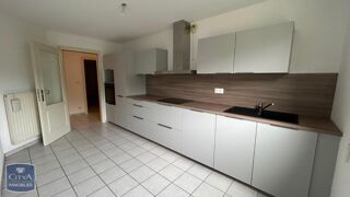  Appartement à louer 3 pièces 76 m²