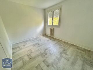  Appartement à louer 3 pièces 59 m²