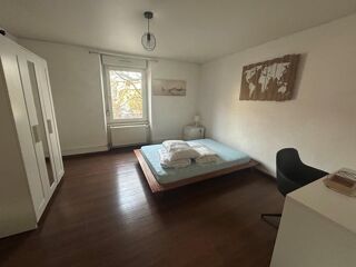  Appartement à louer 3 pièces 63 m²