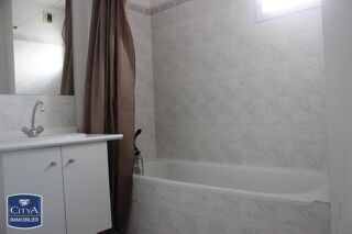  Appartement à louer 2 pièces 44 m²