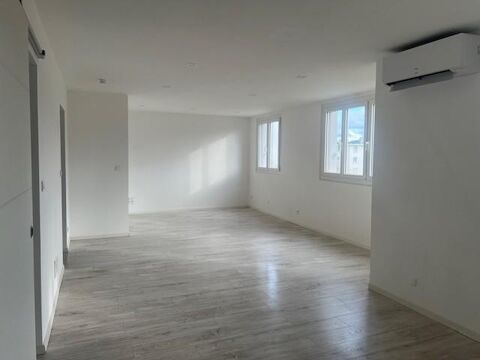  Appartement � louer 2 pi�ces 60 m�